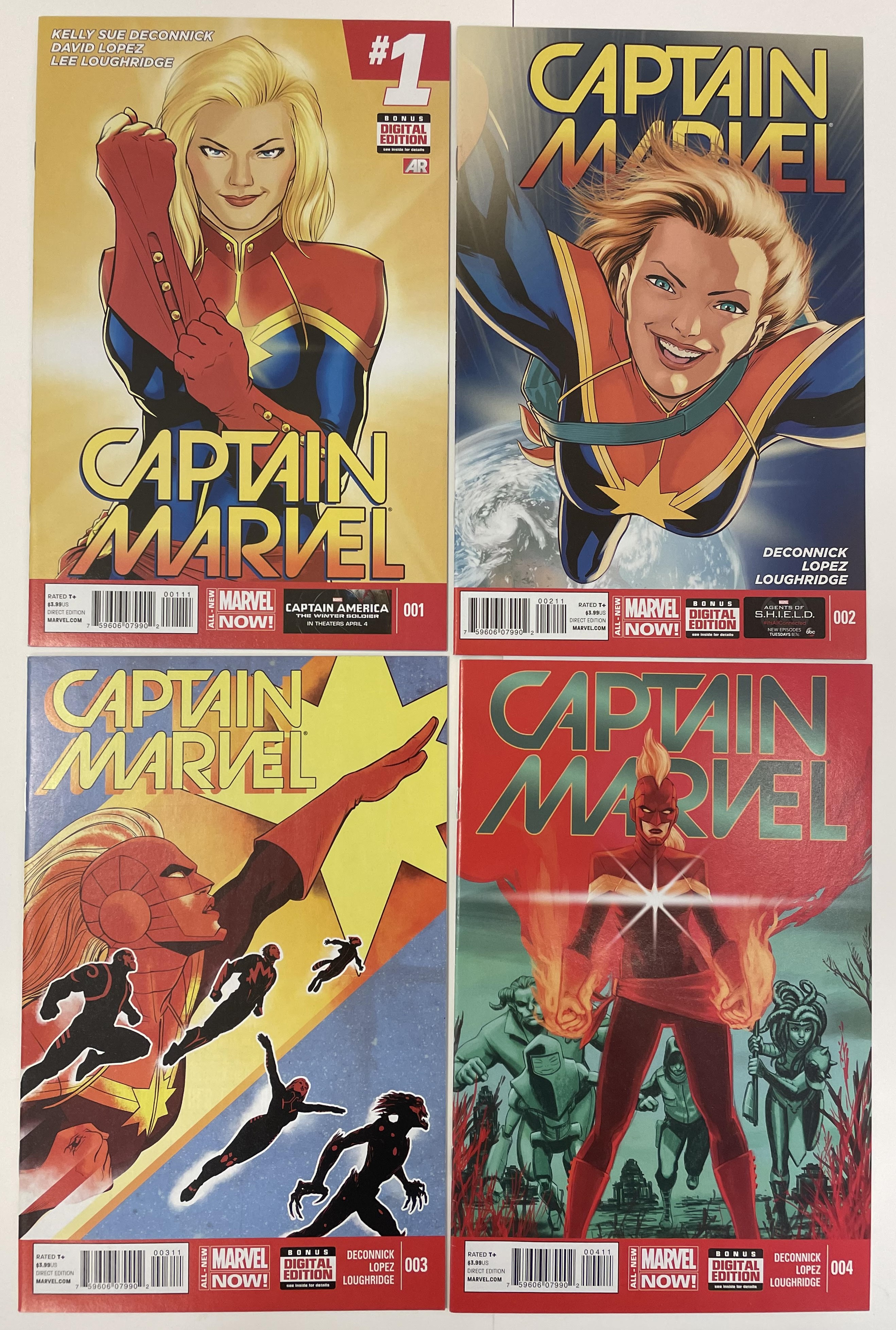 アメコミ・英語　CAPTAIN MARVEL　コンプリート・コレクション Amazon.com: Captain Marvel: The Complete Collection: 9781302900175